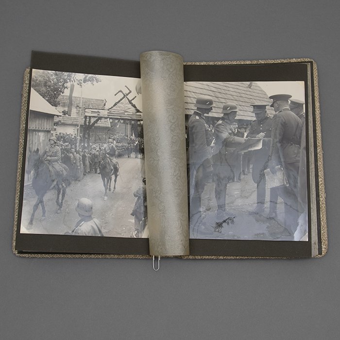 JS10 Early war photo album for a soldier in a Heer Kavallerie unit — image 16