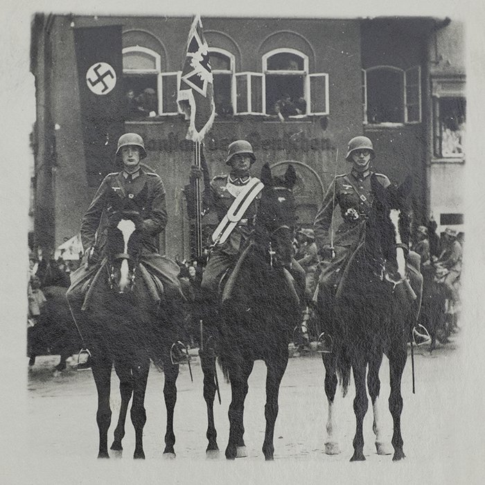 JS10 Early war photo album for a soldier in a Heer Kavallerie unit — image 20