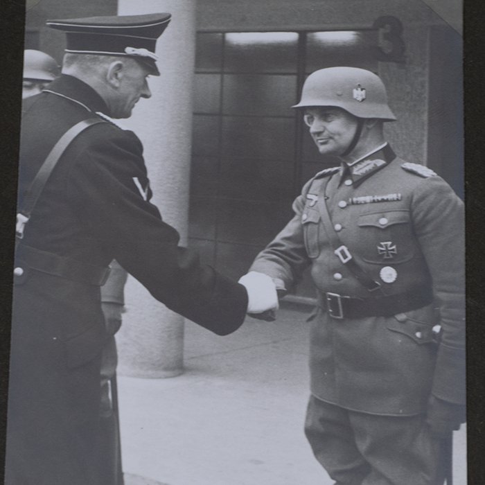 JS10 Early war photo album for a soldier in a Heer Kavallerie unit — image 23