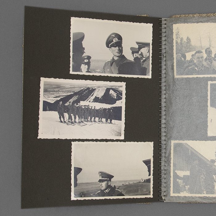 JS10 Early war photo album for a soldier in a Heer Kavallerie unit — image 9