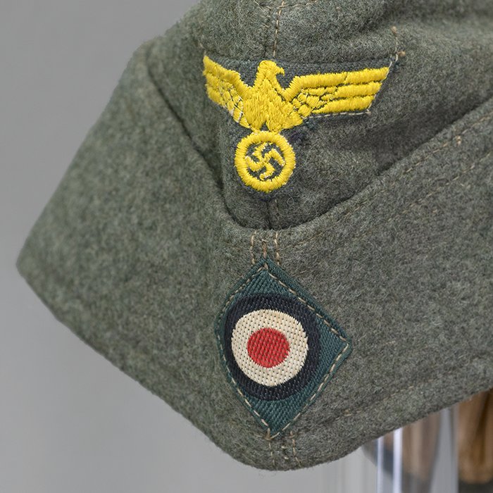 SP10 Later issue Kriegsmarine coastal artillery EM overseas cap — image 3