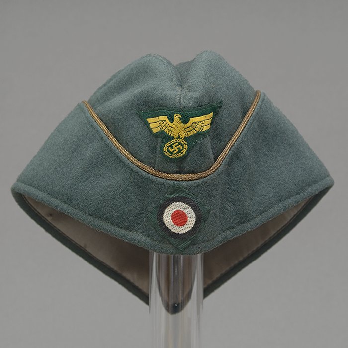 SP14 Privately made Kriegsmarine Coastal Artillery officer's overseas cap — image 4