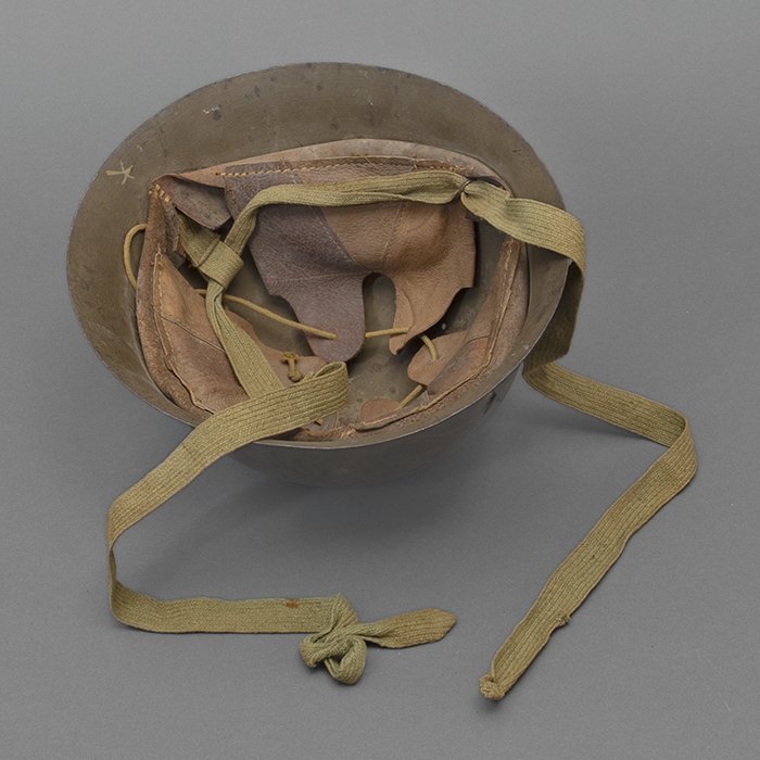 TI1 Imperial Japanese Army Type 90 combat helmet — image 14