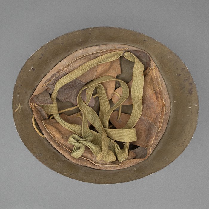 TI1 Imperial Japanese Army Type 90 combat helmet — image 8