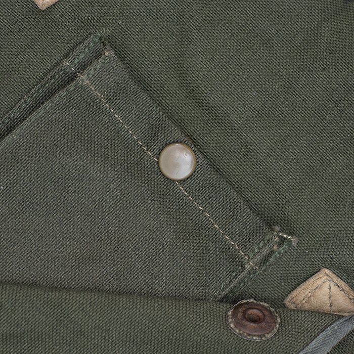 HB2 Early Fallschirmjäger gas mask carrying bag — image 19