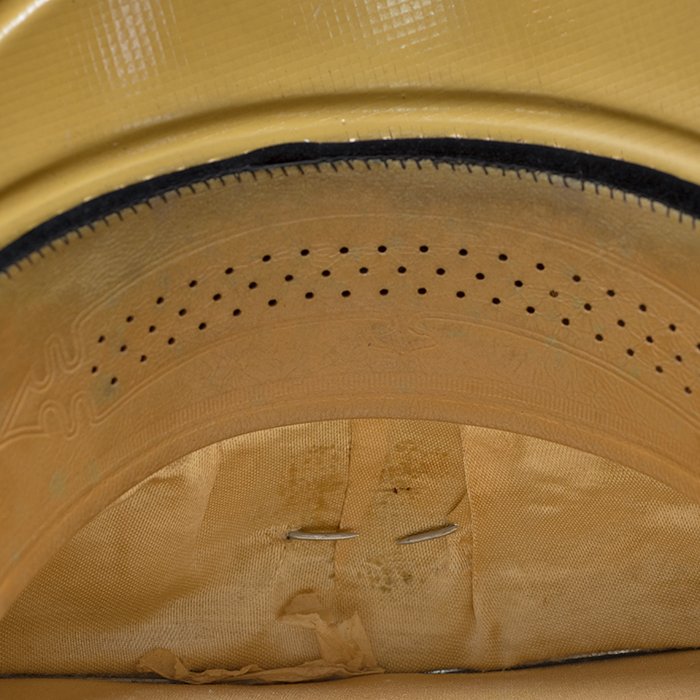 HT6 Beautiful Heer Artillerie officer's visored cap by HPC — image 19