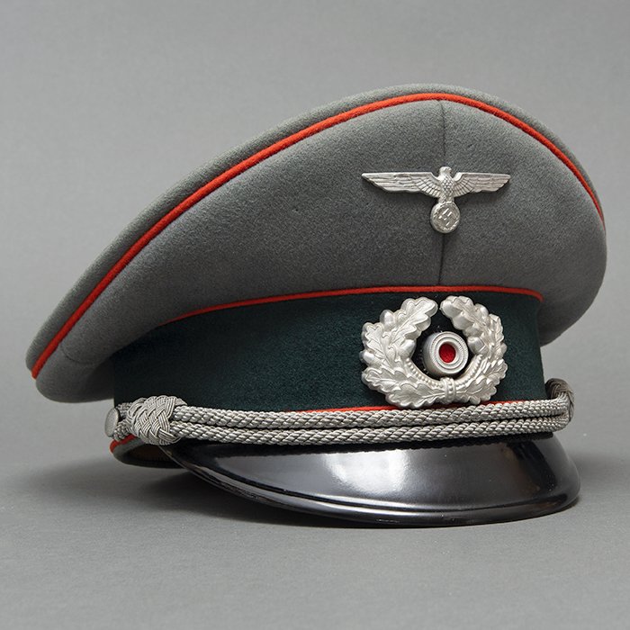 HT6 Beautiful Heer Artillerie officer's visored cap by HPC — image 8