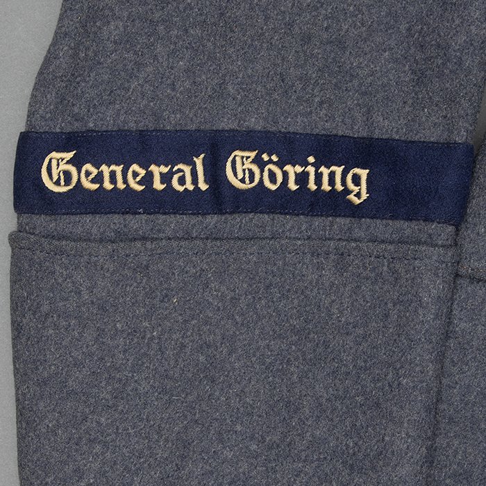 HT1 Excellent named pre war quality issue four pocket service blouse for a Luftwaffe Gefreiter in Regiment General Göring — image 17