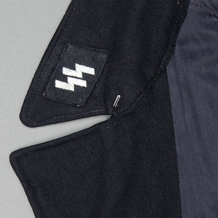 HT3 Partially restored mid war Waffen-SS contract black Panzer wrap for an SS-Obertscharführer in 2. SS-Panzerdivision Das Reich — image 33