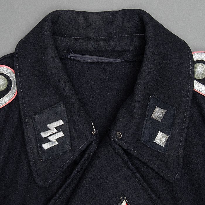 HT3 Partially restored mid war Waffen-SS contract black Panzer wrap for an SS-Obertscharführer in 2. SS-Panzerdivision Das Reich — image 4