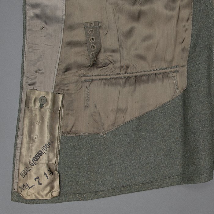 HB1 Excellent Heer M43 blouse for a Panzergrenadier Oberschütze — image 22