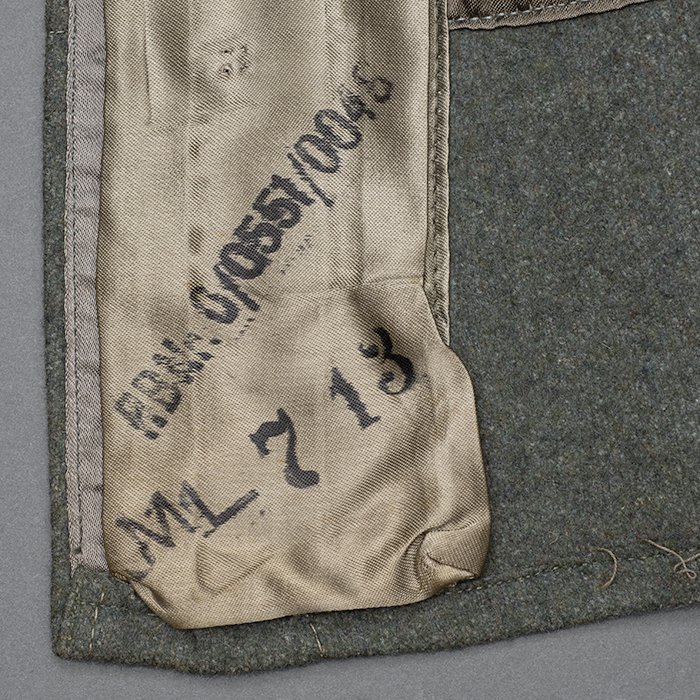 HB1 Excellent Heer M43 blouse for a Panzergrenadier Oberschütze — image 23