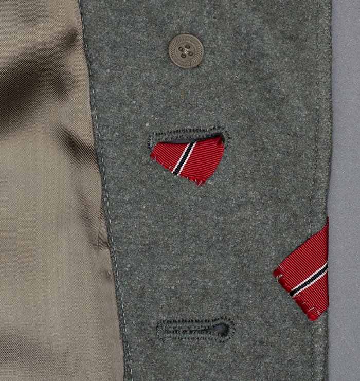 HB1 Excellent Heer M43 blouse for a Panzergrenadier Oberschütze — image 25