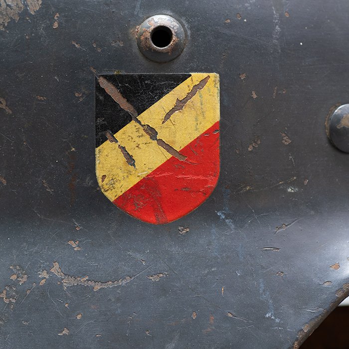 GR2 Luftwaffe M35 double decal helmet with early pattern eagle — image 13