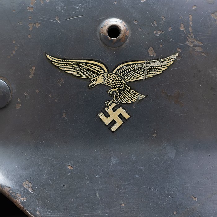 GR2 Luftwaffe M35 double decal helmet with early pattern eagle — image 3