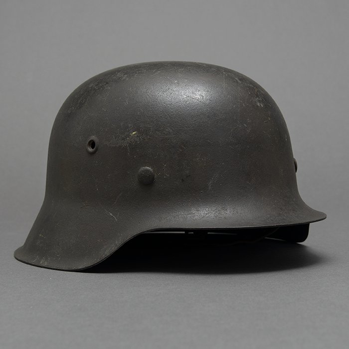 GR3 Heer M42 single decal helmet — image 14