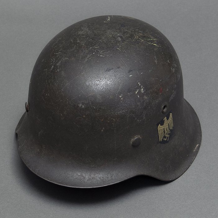 GR3 Heer M42 single decal helmet — image 7