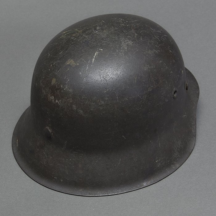 GR3 Heer M42 single decal helmet — image 9