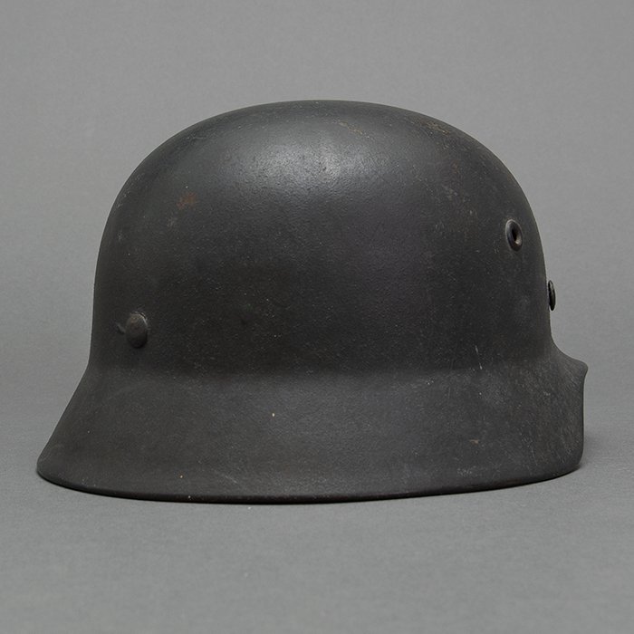 GR4 Nice Luftwaffe M40 single decal helmet — image 10