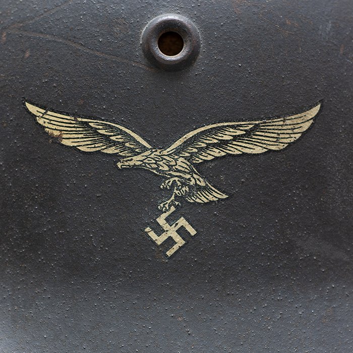 GR4 Nice Luftwaffe M40 single decal helmet — image 4