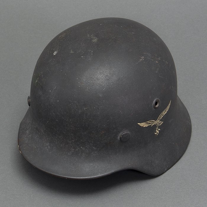 GR4 Nice Luftwaffe M40 single decal helmet — image 7