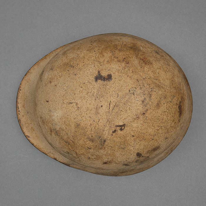 GR5 Heer M40 single decal tan sand camouflaged helmet — image 16