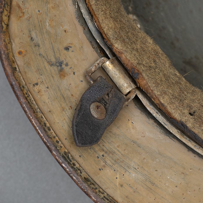 GR5 Heer M40 single decal tan sand camouflaged helmet — image 23