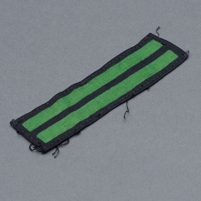 HT25 Uniform removed Heer/Waffen-SS NCO sleeve rank insignia bar — image 3