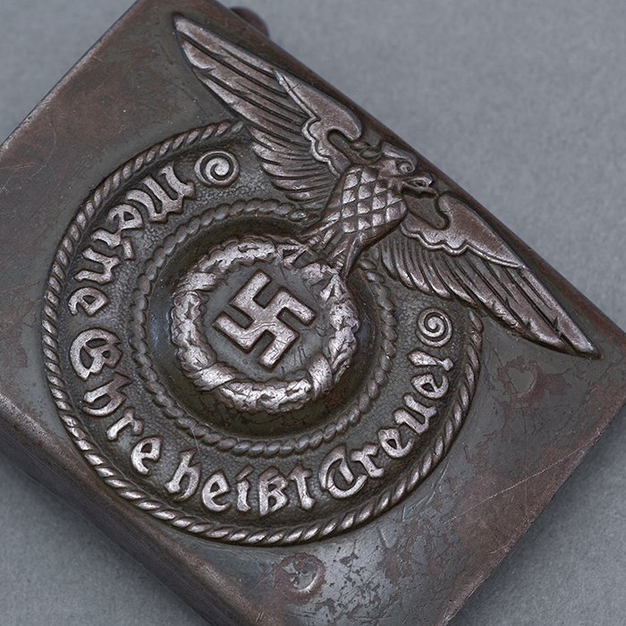 HT17 Waffen-SS EM painted steel belt buckle, marked RODO — image 4