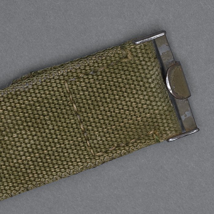 LA13 Service used Heer EM tropical belt with web tabbed buckle — image 11