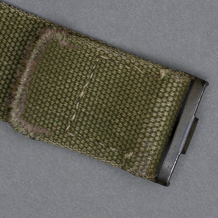 LA13 Service used Heer EM tropical belt with web tabbed buckle — image 12