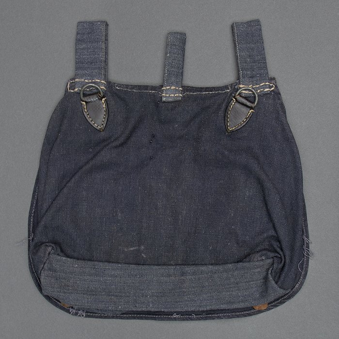 LA20 Late issue M44 style Luftwaffe bread bag — image 6