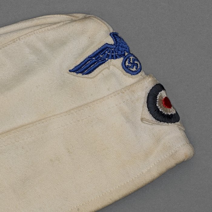 JS8 French made white Kriegsmarine EM overseas cap — image 11
