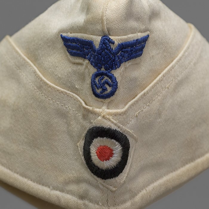 JS8 French made white Kriegsmarine EM overseas cap — image 5