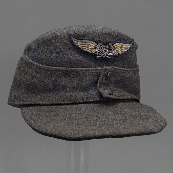 BX4 Luftschutz EM M43 cap — image 8