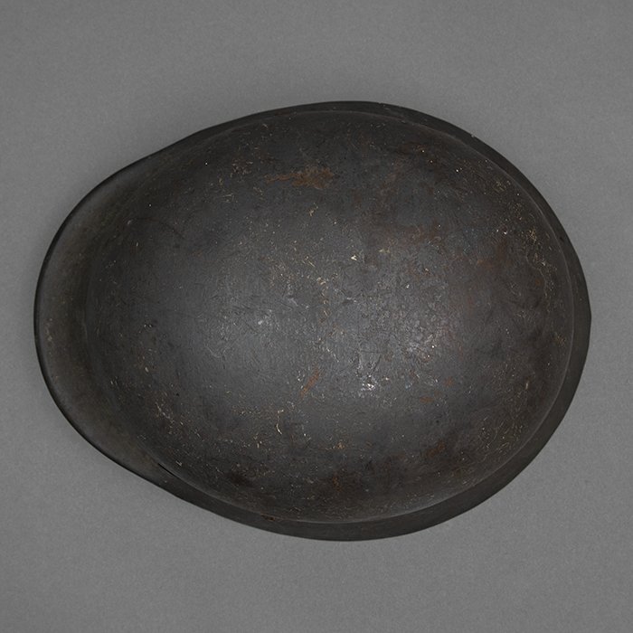 LA9 Luftwaffe M35 single decal overpaint camouflage helmet — image 16