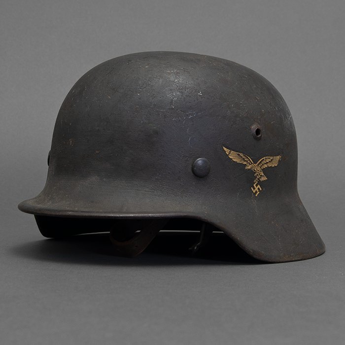 LA9 Luftwaffe M35 single decal overpaint camouflage helmet — image 5