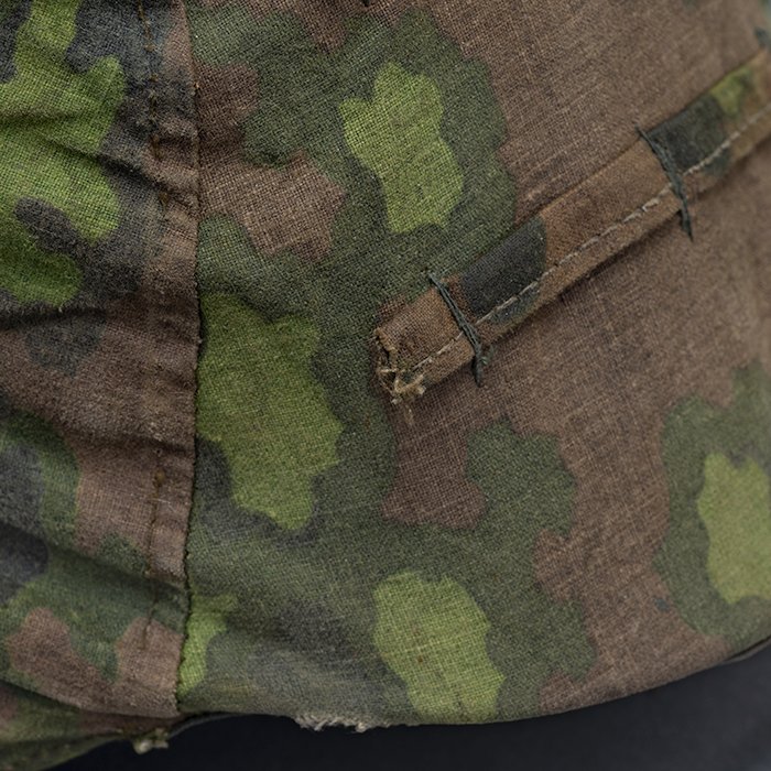 RG1 Service used second type Waffen-SS helmet cover of Oakleaf pattern camouflaged fabric — image 16