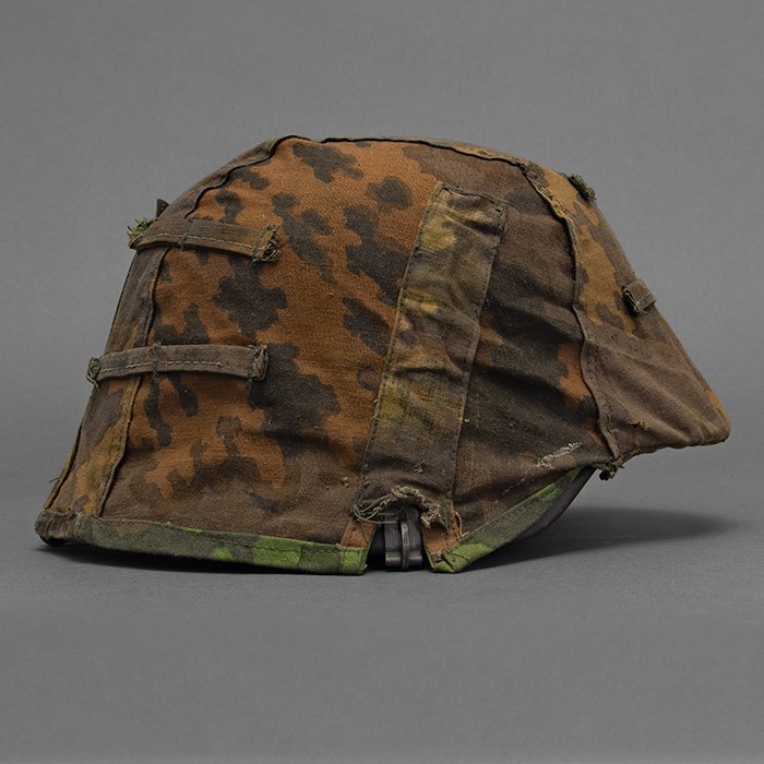 RG1 Service used second type Waffen-SS helmet cover of Oakleaf pattern camouflaged fabric — image 28
