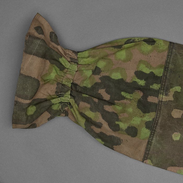 LA1 Distinctive Waffen-SS M42 second type plane tree 3/4 pullover camouflage smock — image 9
