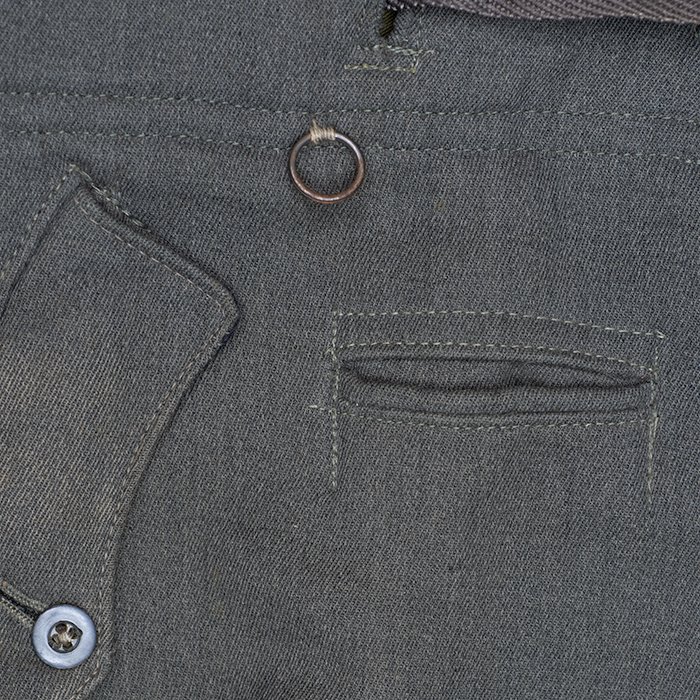 LA6 Heer assault gun trousers in gabardine material — image 5