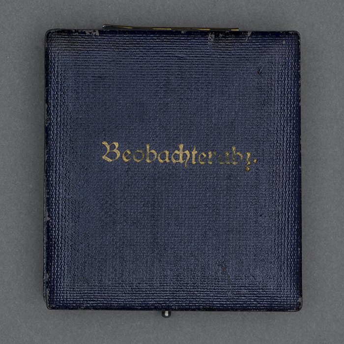 BX2 Cased GWL Luftwaffe Observer's Badge — image 12