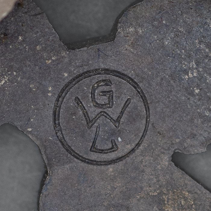 BX2 Cased GWL Luftwaffe Observer's Badge — image 9