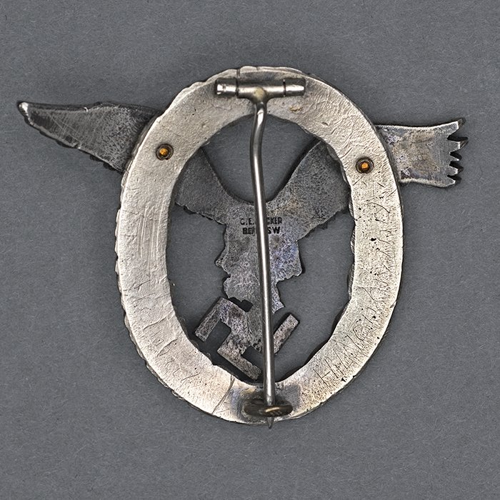 BX3 Cased Juncker Luftwaffe Pilot's Badge — image 7