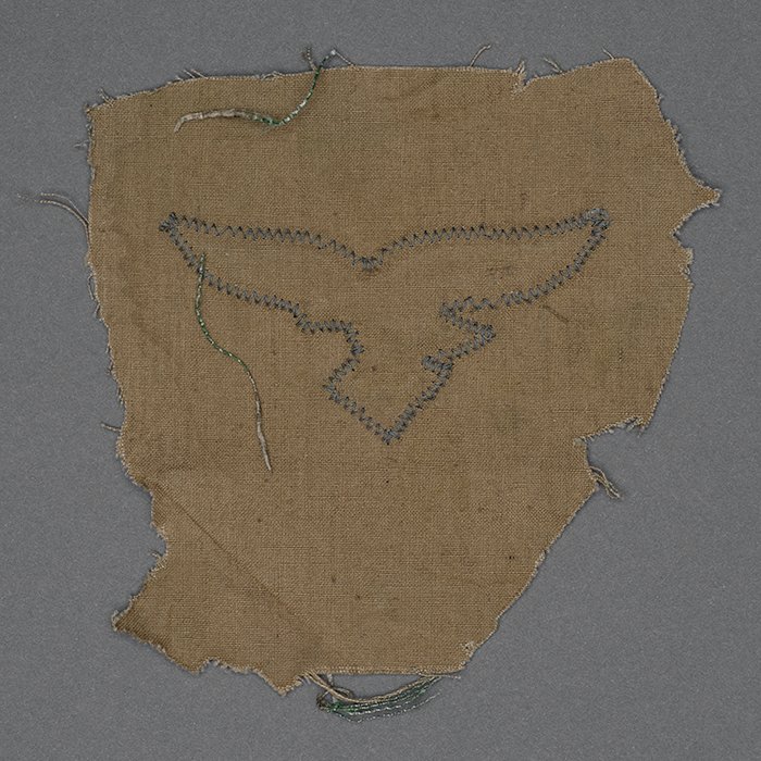 LA17 Luftwaffe national emblem cut from a sumpftarn pattern Fallschirmjäger smock — image 5