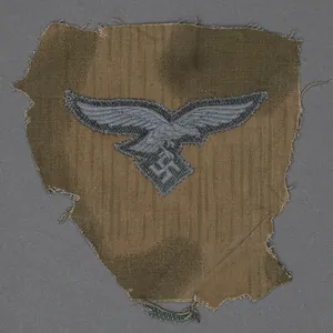 LA17 Luftwaffe national emblem cut from a sumpftarn pattern Fallschirmjäger …