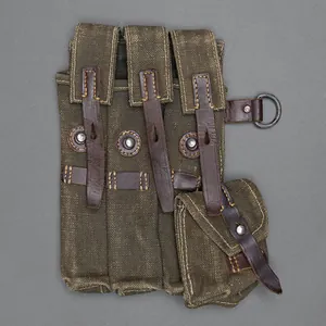 LA10 Single service used left hand side MP40 magazine pouch
