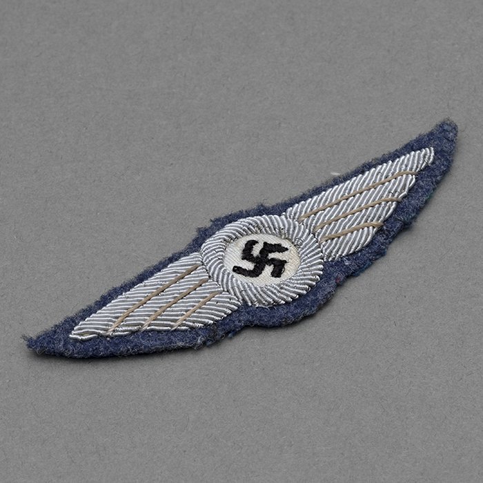 RD4 DLV Radio Operator's Badge — image 4