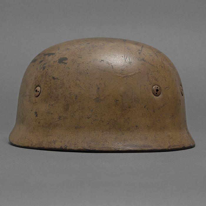 DM36 Luftwaffe M38 single decal tan camouflaged Fallschirmjäger helmet — image 11