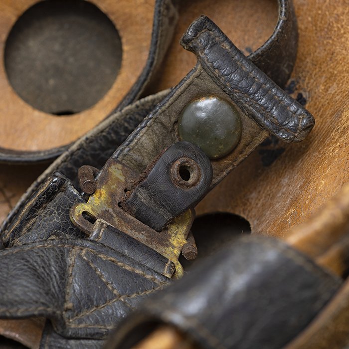 DM36 Luftwaffe M38 single decal tan camouflaged Fallschirmjäger helmet — image 26